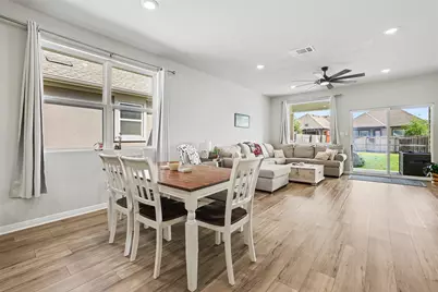 112 Rocking R Court, Georgetown, TX 78633 - Photo 10
