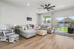 112 Rocking R Ct, Georgetown, TX 78633 - Photo 12