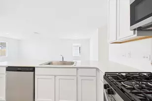 250 Twilight Breeze Wy, Hutto, TX 78634 - Photo 4