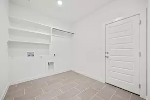 1008 Universal Dr, Hutto, TX 78634 - Photo 20
