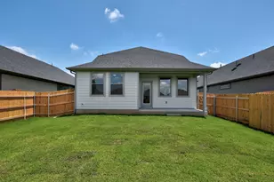 1008 Universal Dr, Hutto, TX 78634 - Photo 28
