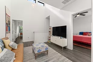 6409 Berkman Dr, Austin, TX 78723 - Photo 12