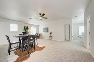 1704 Stonehaven Ln, Round Rock, TX 78665 - Photo 34