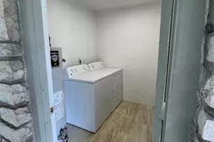 2810 Thrushwood Dr, Austin, TX 78757 - Photo 8