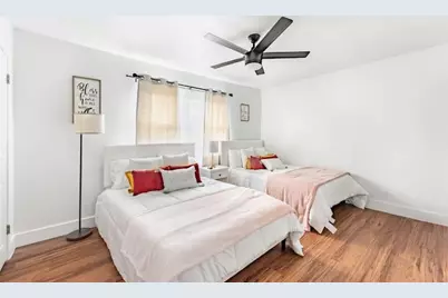 5700 Signal Point, Austin, TX 78724 - Photo 10