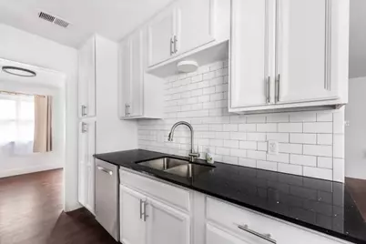 5700 Signal Point, Austin, TX 78724 - Photo 6