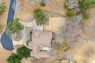 302 Tungsten, Horseshoe Bay, TX 78657 - Photo 2