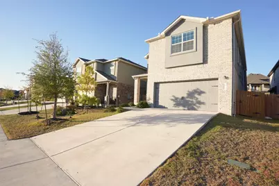 8014 Purple Aster Pass, Lago Vista, TX 78645 - Photo 2