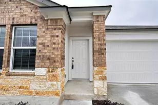 606 Arnage Dr, Hutto, TX 78634 - Photo 2