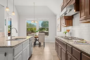 1728 Highland Ridge Rd, Georgetown, TX 78628 - Photo 2