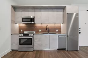 4315 S Congress Ave, Austin, TX 78745 - Photo 2