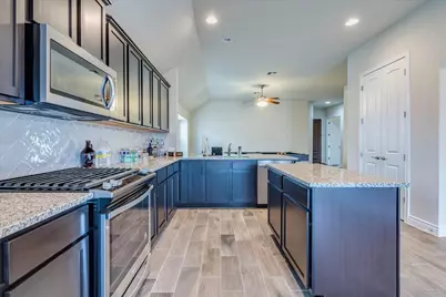 124 Compass Lane, Kyle, TX 78640 - Photo 12
