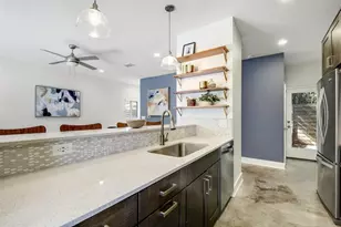 2101 Montopolis Dr, Austin, TX 78741 - Photo 8