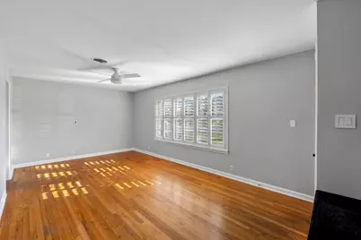 1000 Arcadia Avenue, Austin, TX 78757 - Photo 4