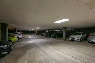 203 E 31st St, Austin, TX 78705 - Photo 34