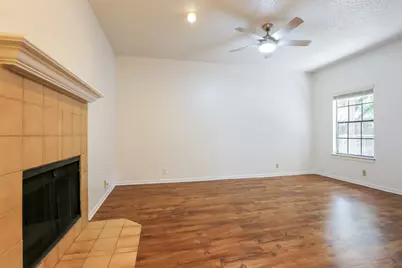 203 E 31st Street #202, Austin, TX 78705 - Photo 14
