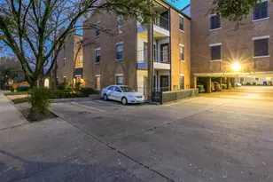 203 E 31st St, Austin, TX 78705 - Photo 4