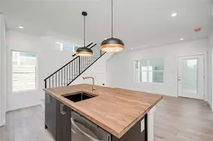 1315 Clearfield Dr, Austin, TX 78758 - Photo 10