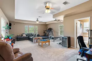 3814 Forest Creek Dr, Round Rock, TX 78664 - Photo 20
