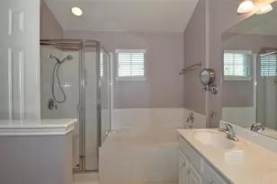 1900 Scofield Ridge Pkwy, Austin, TX 78727 - Photo 16