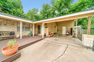 1104 Kinney Ave, Austin, TX 78704 - Photo 2