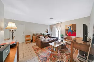 1104 Kinney Ave, Austin, TX 78704 - Photo 4