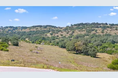 000 Flickering Sky Circle, Blanco, TX 78606 - Photo 10