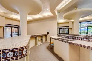 40 N Interstate 35 Hwy, Austin, TX 78701 - Photo 30