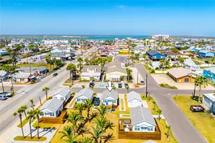 340 N Alister St, Port Aransas, TX 78373 - Photo 1