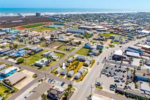 340 N Alister St, Port Aransas, TX 78373 - Photo 4