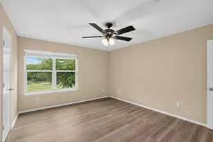 113 Hays Forest Cove, Elgin, TX 78621 - Photo 10