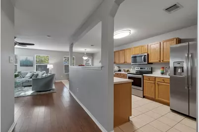 2042 Dragon Trail, New Braunfels, TX 78130 - Photo 6