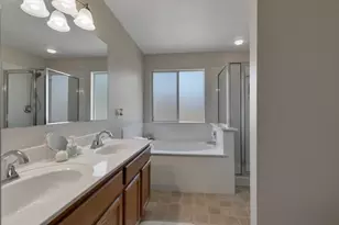 2042 Dragon Trail, New Braunfels, TX 78130 - Photo 18