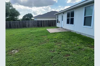 111 Sylvan Street, Hutto, TX 78634 - Photo 12