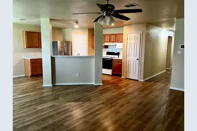 111 Sylvan Street, Hutto, TX 78634 - Photo 4