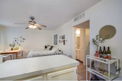 1000 W 26th Street #114, Austin, TX 78705 - Photo 16