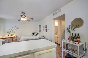 1000 W 26th St, Austin, TX 78705 - Photo 16