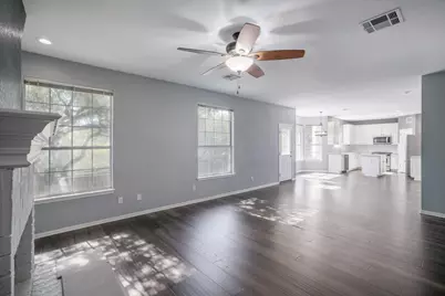 7113 Bending Oak Road, Austin, TX 78749 - Photo 16