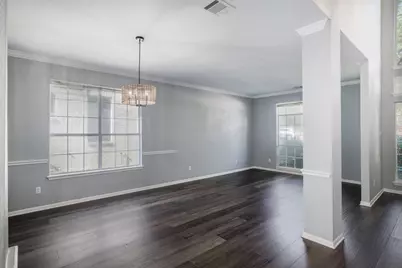 7113 Bending Oak Road, Austin, TX 78749 - Photo 12