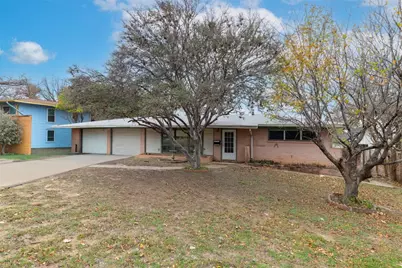 1710 Woodland Avenue, Austin, TX 78741 - Photo 2