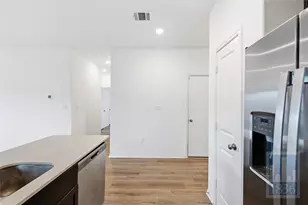 13705 Menard Wy, Elgin, TX 78621 - Photo 6