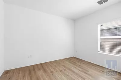 13705 Menard Way, Elgin, TX 78621 - Photo 12