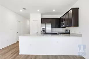 13705 Menard Wy, Elgin, TX 78621 - Photo 4