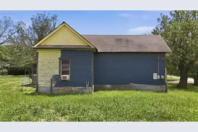 148 Brenham Street, McDade, TX 78650 - Photo 36