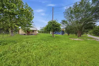 148 Brenham Street, McDade, TX 78650 - Photo 16