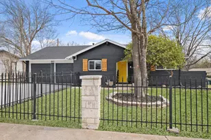 8401 Staunton Dr, Austin, TX 78758 - Photo 2