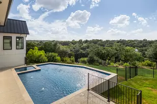 200 Maravilla Bluff Ln, Georgetown, TX 78628 - Photo 4