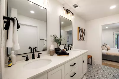 2701 Friar Tuck Lane, Austin, TX 78704 - Photo 14