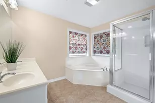 813 Woodson Dr, Caldwell, TX 77836 - Photo 18