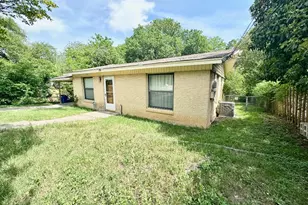 1206 Marcy St, Austin, TX 78745 - Photo 4
